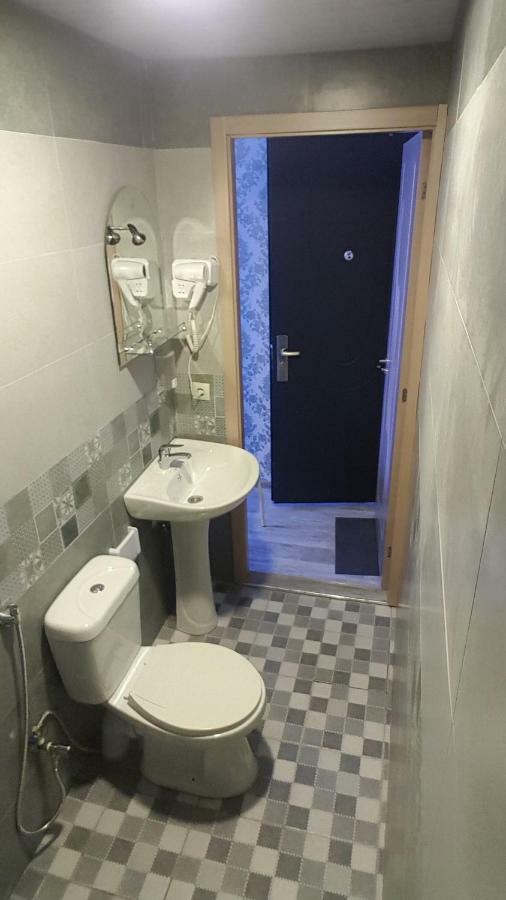 Atlas Hotel Tbilisi Buitenkant foto
