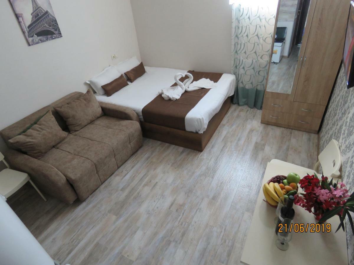 Atlas Hotel Tbilisi Buitenkant foto